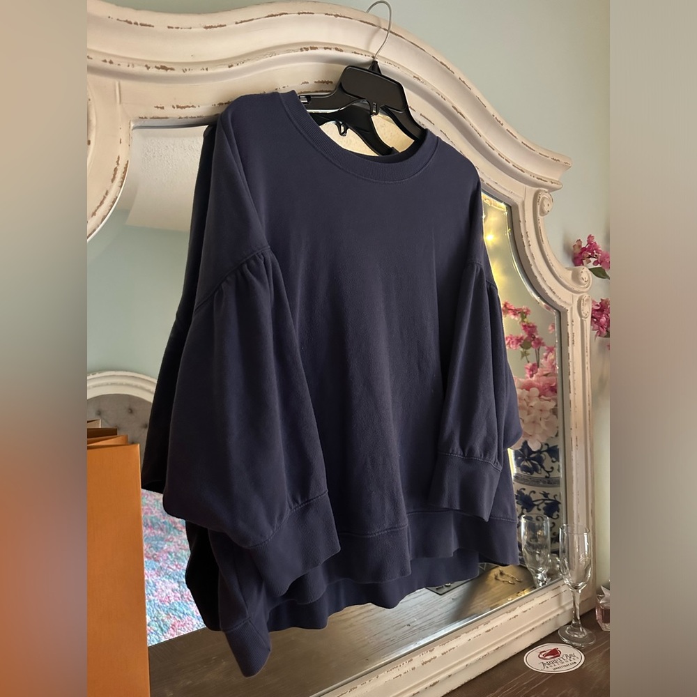 Oversized Blue Sweatshirt
